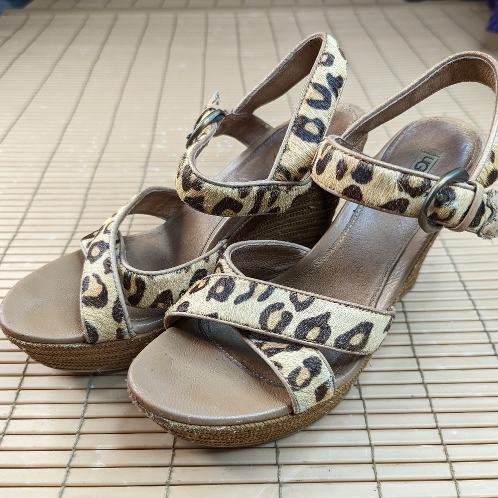Ugg Jazmine Calf Hair Leopard Tooled Jute Platform sandals women sz 8. 317pmTh